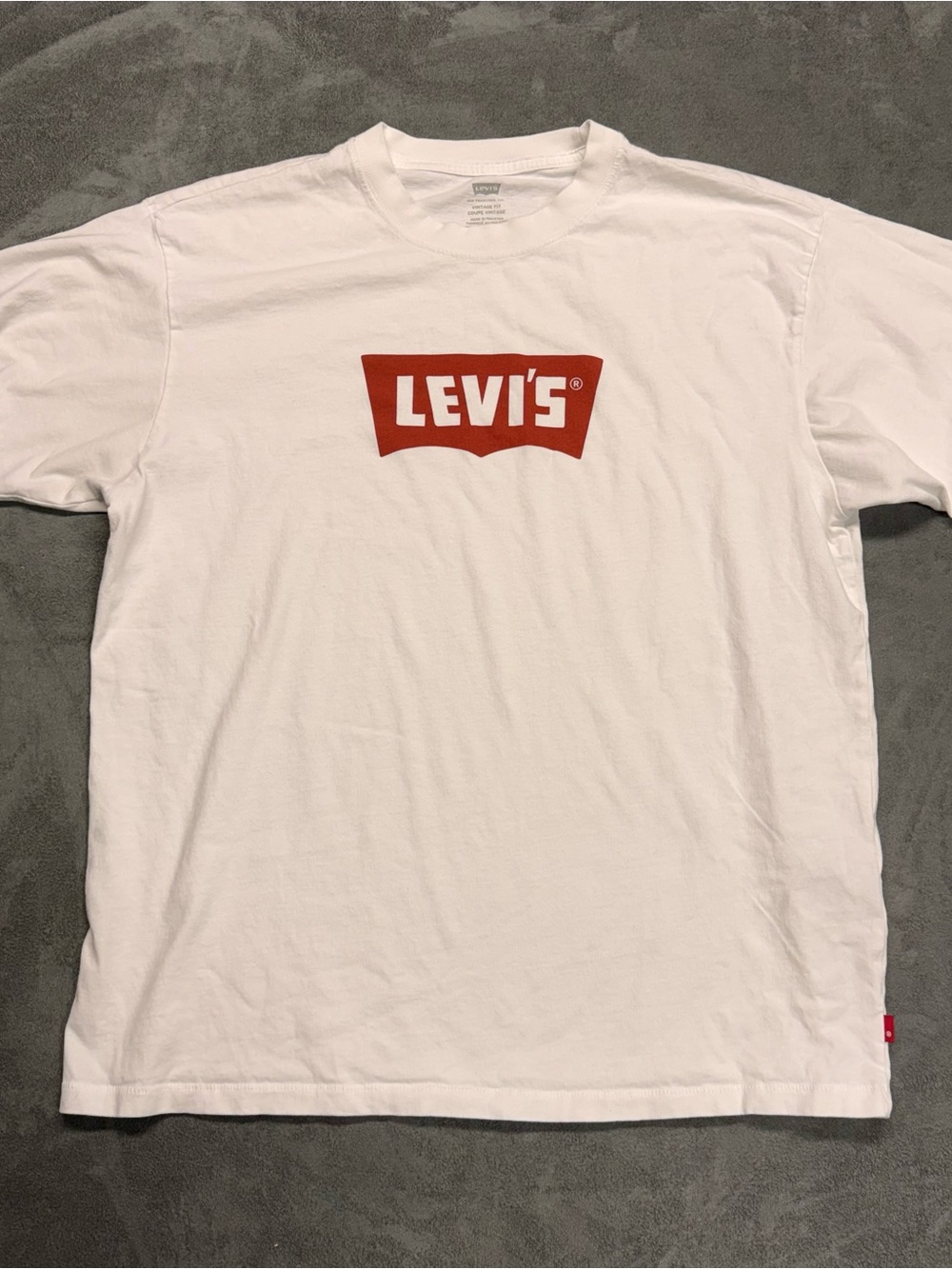 Levi's White T-Shirt with Red Logo - Men's Crew Tee